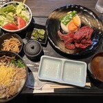 飛騨牛焼肉・韓国料理 丸明 - ライスをビビンバに変更！