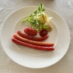 ぶどうの丘 展望ワインレストラン - 「4種類のソーセージ盛り合わせ」(1650円)