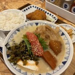 野菜を食べるごちそうとん汁 ごちとん - 