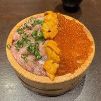 焼うお いし川 名古屋 - ふわとろ3色丼 4280円