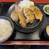 Chuukashokudou Yoshidaya - 新潟カレー唐揚げ定食 ¥920、ご飯増量＋¥50