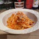osteria 小川製麺所 - イタリアハムと新玉ねぎのアマトリチャーナ