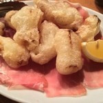 リ・カーリカ - アスパラのフリット、生ハム添え