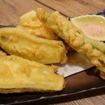 大衆食堂 むらやま屋 - 茄子とアスパラの天婦羅