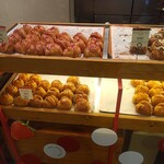 RINGO - 店舗のウインドウ写真！