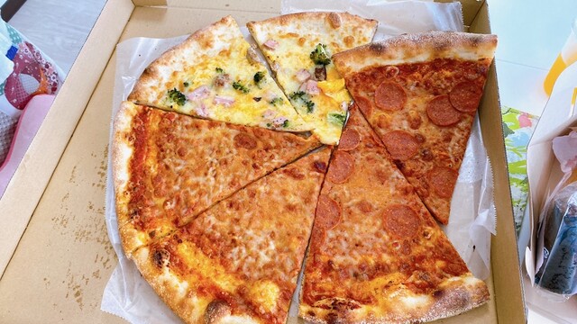 Henry's Pizza Vick crewneck ヘンリーピザ Henry's Pizza Vick crewneck ヘンリーピザ