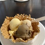 ガレット エ ポムポム - アイクリーム コーヒー、あずき、酒粕