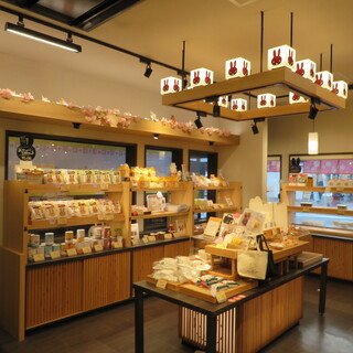 みっふぃー桜べーかりー_2