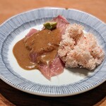 日本橋 海鮮丼 つじ半 - 別皿のさしみ