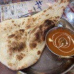 印度キッチン - プレーンナン、バターチキンカレー
