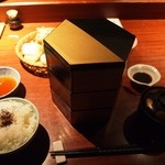 いせもん本店 - 三段弁当ランチ（神路山弁当）