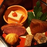 いせもん本店 - 三段弁当ランチ（神路山弁当）　二の段（焼八寸）