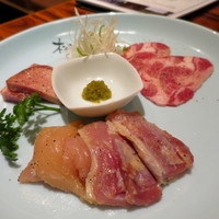 松庵 韓菜房 栄大津通店 - 塩焼三種盛り