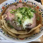 Cyuuka Soba Sakana Yamago - 肉中華そば¥900大盛¥150 中太ちぢれ麺