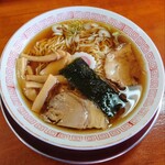 金太郎ラーメン - 醤油らーめん