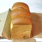 天然酵母の食パン専門店 つばめパン&Milk - 天然酵母"熟香"食パン（包装）