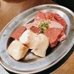 焼肉ホルモン ボンズ - 