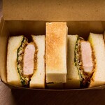 PRETTY PORK FACTORY & KATSUプリポー - 