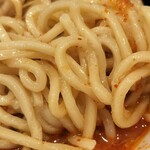 蒙古タンメン中本 - むっちりの太麺