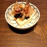 Azumaya - 自家製葉ワサビ醤油漬けのせ冷やっこ