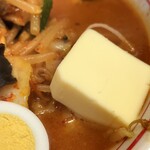 蒙古タンメン中本 - トッピングバター