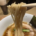 ニッポン ラーメン 凛 トウキョウ - 麺