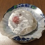 津保美堂製菓 - いちご大福   200円なり