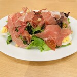 Pizzeria D'oro ROMA - ドォーロサラダ（ハーフ）