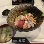 Roppongi Ukyousan - 海鮮丼　1320円