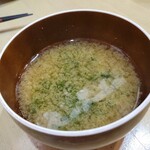 Sushiba Azasu - 味噌汁付き