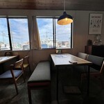 Brook - 店内