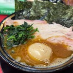 豚骨醤油ラーメン 王道家 - 