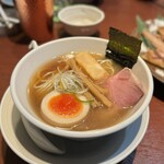 酒肴場 屯 - 〆には煮干し中華