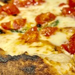 Cucina italiana&Pizzeria ZUCCA - チェリートマトとバジリコとオレガノが抜群のハーモニー