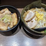 東京スタイル みそらーめん ど・みそ - 