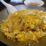 旭酒楼 - 中華風カツ丼