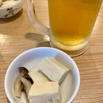 Noto Chokusou Sengyo Jizake To Kawahagi Kimasshi - 乾杯ビールとお通し