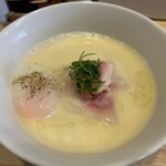 Ramemmaikagura - 白トリュフオイル香る鶏白湯
