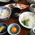 伊豫水軍 - 鯛丼 盛り付けの前