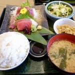 Kaisen Ryouri Kai To - 刺身定食