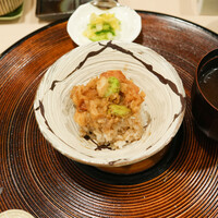 天白 - 蓮根ソラマメ、ほたてのかき揚げ丼