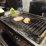 Kurogewagyuu To Tan To Harami Yakiniku Gorichan - 