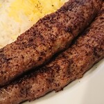 ペルシャレストラン MADAR - ・キャバーブ、スマックたっぷり(粉)