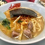 ラーメン山岡家 - 料理写真: