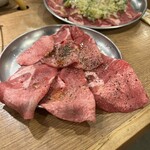 Yakiniku Hiroshouten - 