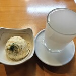 Yatai Zushi Tenri Eki Mae Cho - 