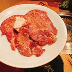 肉のやま金 - 