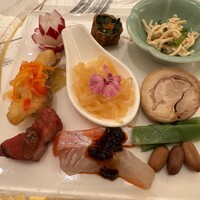 中国料理 「王朝」 ヒルトン東京ベイ - 前菜は美味しかったです