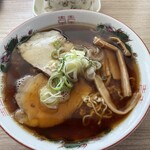華丸ラーメン - 焼干しラーメン中