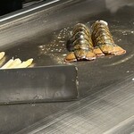 難波 鉄板焼き Sublime - オマール海老を焼いてるところ♡